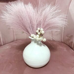 Small white vase with pearl stems and pink pampas